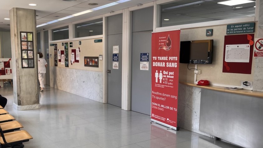 Exposició sobre les donacions de sang a consultes externes de l'Hospital de Campdevànol